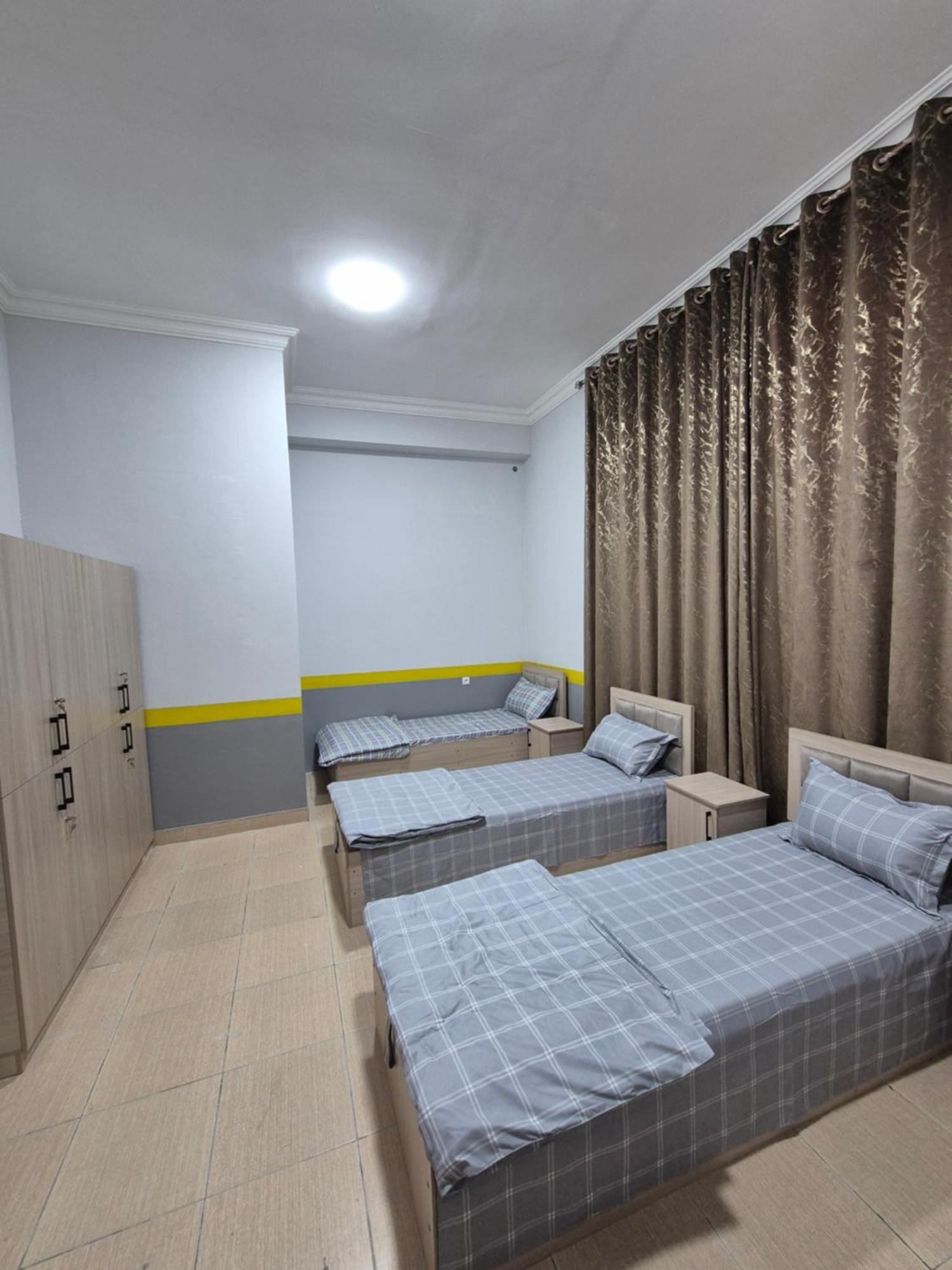 Miran Hostel Andijan Luaran gambar